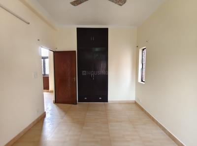 Bedroom Image of 1050 Sq.ft 2 BHK Apartment / Flat for rent in DDA Flats Munirka, Munirka New Delhi for Rs. 60000