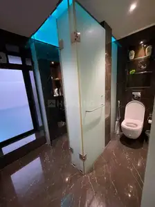 Bathroom Image of 6150 Sq.ft 6 BHK Apartment / Flat for sale in Lakefront Solitaire, Powai Mumbai for Rs. 270000000