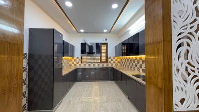 Kitchen Image of 2700 Sq.ft 4 BHK Builder Floor for sale in Sector 35 Faridabad for Rs. 28500000
