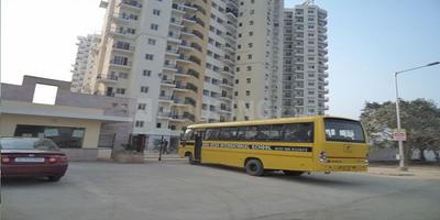 Image of 900 Sq.ft 2 BHK Apartment / Flat for sale in Nimbus Express Park View I, Chi V, Greater Noida for Rs. 6900000