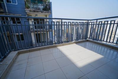 Balcony Image of 1500 Sq.ft 2.5 BHK Apartment / Flat for sale in Godrej 101, Sector 79 Gurgaon for Rs. 18200000