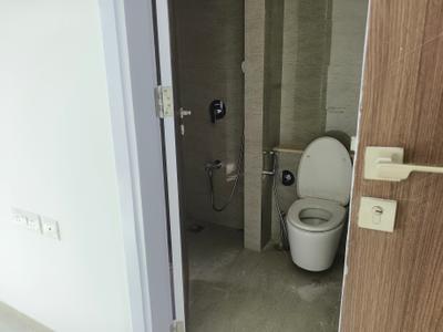 Image of 1500 Sq.ft 3.5 BHK Apartment / Flat for sale in Sheth Auris Serenity Tower 3, Malad West, Mumbai for Rs. 65000000