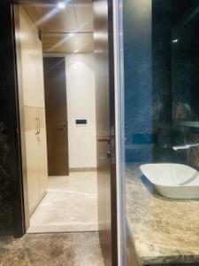 Bathroom Image of 4500 Sq.ft 4 BHK Builder Floor for sale in DLF City Phase 1, DLF Phase 1 Gurgaon for Rs. 62500000