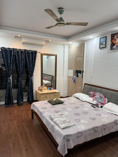 Spaze Privy AT4 Main Image 1