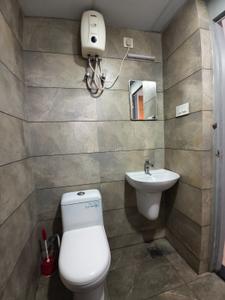 Image of 1400 Sq.ft 3 BHK Apartment / Flat for rent in M.G. Road, Kochi for Rs. 50000