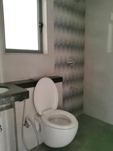 Common Bathroom Image of 1058 Sq.ft 3 BHK Apartment / Flat for rent in Kalpataru Elitus, Mulund West Mumbai for Rs. 82000