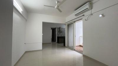 Living Room Image of 970 Sq.ft 2 BHK Apartment / Flat for rent in Gada Kshithi, Baner Pune for Rs. 32000