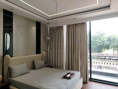 4 BHK Independent Builder Floor