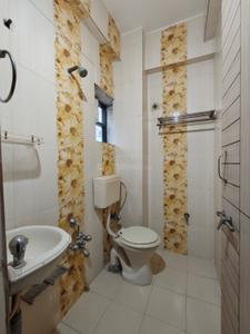 Image of 1050 Sq.ft 2 BHK Apartment / Flat for sale in Takshashila Colonials, Maninagar, Ahmedabad for Rs. 6500000