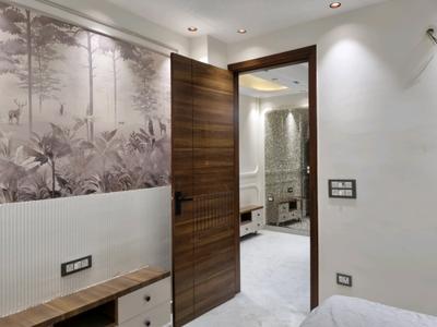 Bedroom Image of 750 Sq.ft 3 BHK Apartment / Flat for sale in Dwarka Mor New Delhi for Rs. 4300000