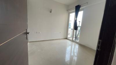 Bedroom Image of 1000 Sq.ft 2 BHK Apartment / Flat for rent in Sikka Karnam Greens, Sector 143B Noida for Rs. 26999