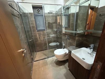 Bathroom Image of 2295 Sq.ft 3 BHK Apartment / Flat for rent in Conscient Hines Elevate, Sector 59 Gurgaon for Rs. 125000