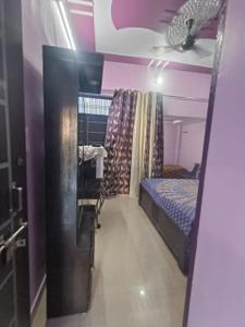 Bedroom Image of 1250 Sq.ft 2 BHK Builder Floor for rent in Gomti Nagar Lucknow for Rs. 20000