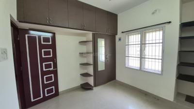 Bedroom Image of 1500 Sq.ft 3 BHK Duplex for rent in Perumbakkam Chennai for Rs. 29000