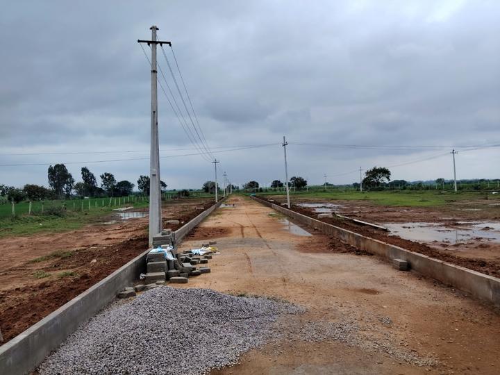 Shukruthi sivampet Main Image 1