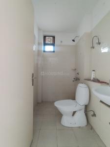 Bathroom Image of 1150 Sq.ft 2.5 BHK Builder Floor for rent in Vatika Emilia Floors, Sector 83 Gurgaon for Rs. 25000