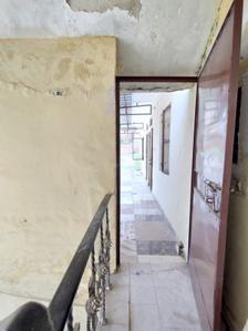 Image of 700 Sq.ft 1 RK Independent House for rent in Garhi, New Delhi for Rs. 24000