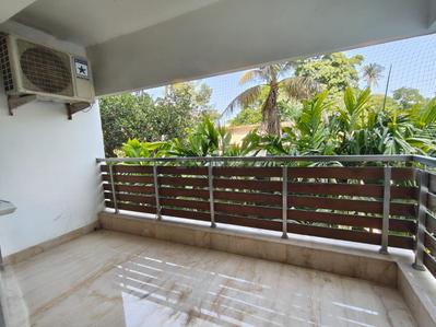 Balcony Image of 2670 Sq.ft 3 BHK Builder Floor for sale in Abiramapuram Chennai for Rs. 62500000