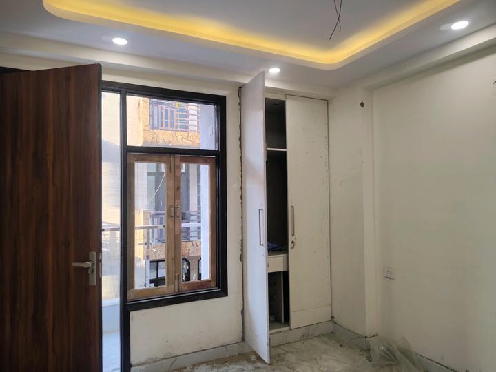 Aggarwal associates Main Image 1