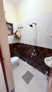 Bathroom Image of 1200 Sq.ft 2 BHK Independent House for rent in Rayasandra Bengaluru for Rs. 18000