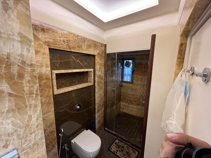 KRIPA APARTMENT 4 Bathroom 1