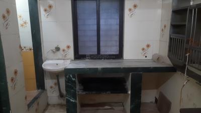 Kitchen Image of 320 Sq.ft 1 RK Apartment / Flat for rent in Thane West Thane for Rs. 12000