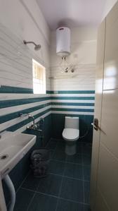 Bathroom Image of 700 Sq.ft 1 BHK Builder Floor for rent in Mahadevapura Bengaluru for Rs. 27600