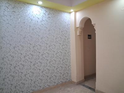 Living Room Image of 850 Sq.ft 2 BHK Apartment / Flat for sale in Sector 49 Noida for Rs. 2900000