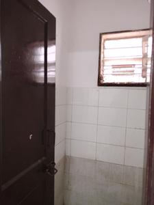 Common Bathroom One Image of 550 Sq.ft 1 BHK Apartment / Flat for sale in Sector 23B Dwarka New Delhi for Rs. 5400000