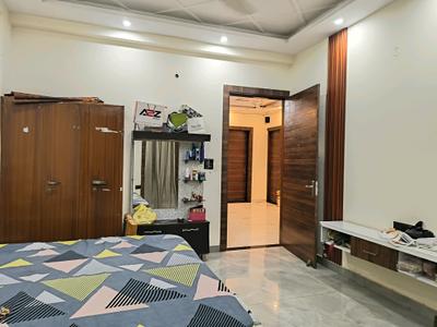 Bedroom Image of 1750 Sq.ft 3 BHK Builder Floor for sale in Shourya Shouryapuram, Lal Kuan Ghaziabad for Rs. 11500000