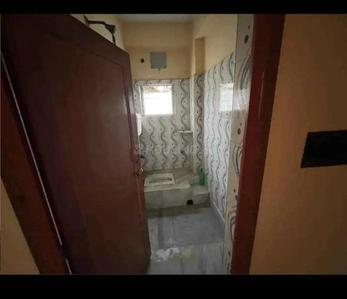 Bathroom Image of 1100 Sq.ft 3 BHK Apartment / Flat for sale in Keshtopur Kolkata for Rs. 4000000