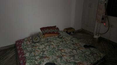 Bedroom Image of 1200 Sq.ft 2 BHK Apartment / Flat for rent in Chhattarpur New Delhi for Rs. 16000