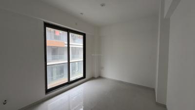 Bedroom Image of 2205 Sq.ft 3 BHK Apartment / Flat for sale in Shyam Milestone Regalia, Vesu Surat for Rs. 12100000