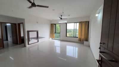 Living Room Image of 1120 Sq.ft 2 BHK Apartment / Flat for rent in Sahjanand Shilp, Vavol Gandhinagar for Rs. 16000