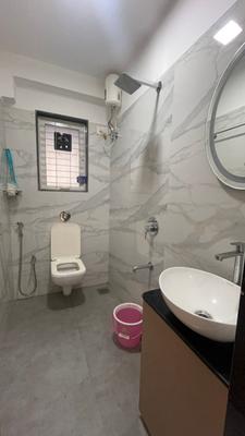 Bathroom Image of 585 Sq.ft 1 BHK Apartment / Flat for rent in Paradiso Dreamsville, Borivali West Mumbai for Rs. 46000
