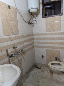 Bathroom Image of 950 Sq.ft 3 BHK Builder Floor for sale in Geeta Colony New Delhi for Rs. 8300000