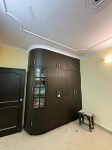 Bedroom Image of 1850 Sq.ft 3.5 BHK Apartment / Flat for rent in DDA SFS, Sarita Vihar New Delhi for Rs. 52000