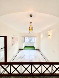 Hall Image of 1950 Sq.ft 3 BHK Apartment / Flat for sale in Sector 9 Gurgaon for Rs. 16500000