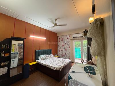 Bedroom Image of 1000 Sq.ft 2.5 BHK Apartment / Flat for sale in Panchsheel Pratishtha, Sector 75 Noida for Rs. 17800000