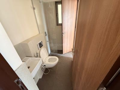 Bathroom Image of 461 Sq.ft 1 BHK Apartment / Flat for rent in Piramal Vaikunth , Thane West Thane for Rs. 23500