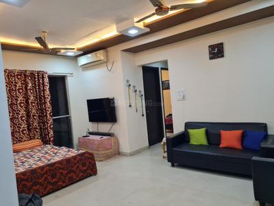 Hall Image of 1000 Sq.ft 2 BHK Apartment / Flat for sale in Lodha Luxuria, Thane West Thane for Rs. 17000000