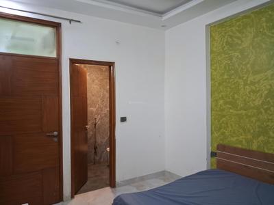 Bedroom Image of 1350 Sq.ft 3 BHK Apartment / Flat for sale in Avenue 1, Sector 73 Noida for Rs. 5100000