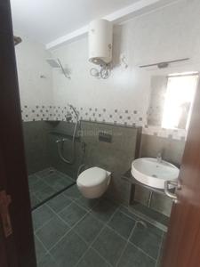 Bathroom Image of 1650 Sq.ft 3 BHK Apartment / Flat for rent in Risland The Ace, Perungudi Chennai for Rs. 63000