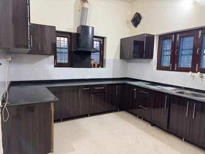 Kitchen Image of 4000 Sq.ft 4.5 BHK Villa for sale in Chakshah Nagar Dehradun for Rs. 24600000