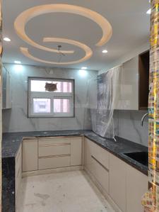 Kitchen Image of 950 Sq.ft 3 BHK Builder Floor for sale in Shalimar Bagh New Delhi for Rs. 18500000