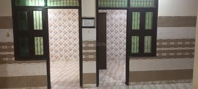 Bathroom Image of 950 Sq.ft 2 BHK Builder Floor for rent in Ashok Vihar Phase 3 Extension Gurgaon for Rs. 15000