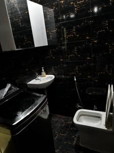 Bathroom Image of 1300 Sq.ft 3 BHK Independent House for rent in Pratap Nagar Jaipur for Rs. 27000