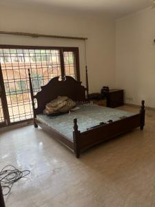 Bedroom Image of 5000 Sq.ft 4 BHK Builder Floor for rent in South City Floors 1, Sector 41 Gurgaon for Rs. 100000