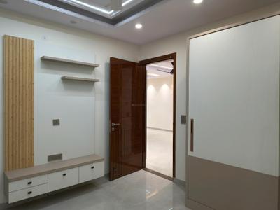 Bedroom Image of 1800 Sq.ft 3 BHK Builder Floor for sale in Vaishali Ghaziabad for Rs. 17300000