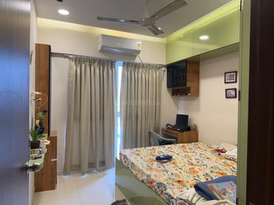 Bedroom Image of 1050 Sq.ft 2 BHK Apartment / Flat for sale in Mantra Monarch, Balewadi Pune for Rs. 12500000